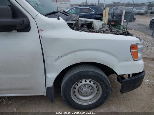 1N6BF0LY0JN807791 Nissan Nv Cargo Nv2500 Hd S V6