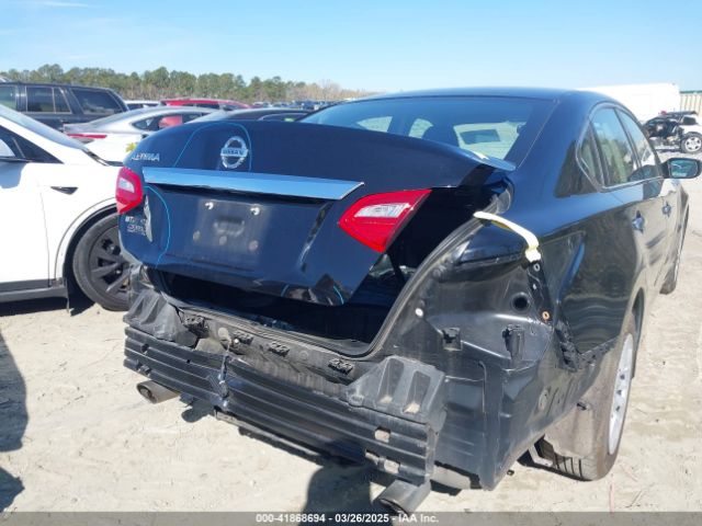 1N4AL3AP8HN362493 Nissan Altima 2.5 S