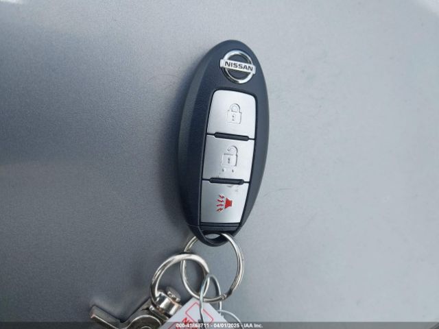 5N1AT2MT5FC868767 Nissan ROGUE SV