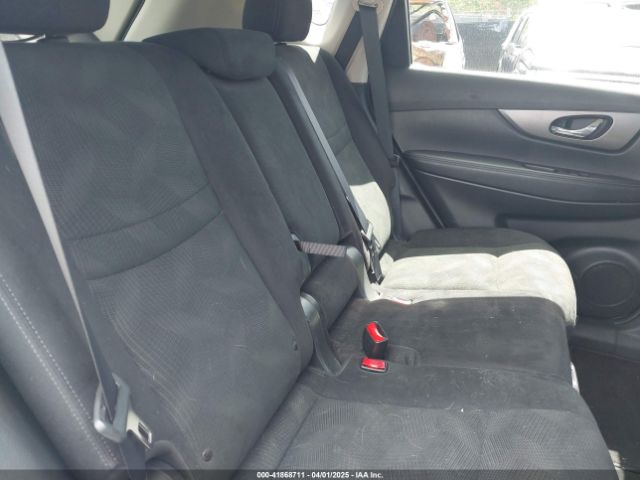 5N1AT2MT5FC868767 Nissan ROGUE SV
