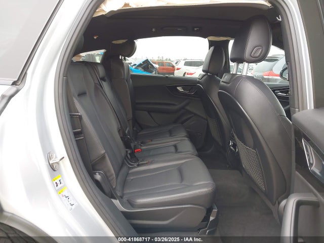 2019 AUDI Q7 WA1VAAF73KD015756 Photo 7