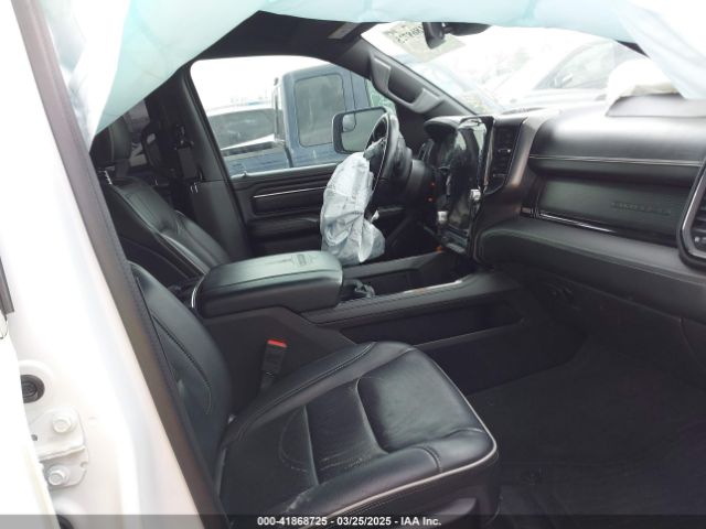 1C6SRFHT4NN307849 RAM 1500 Limited  4x4 5'7 Box