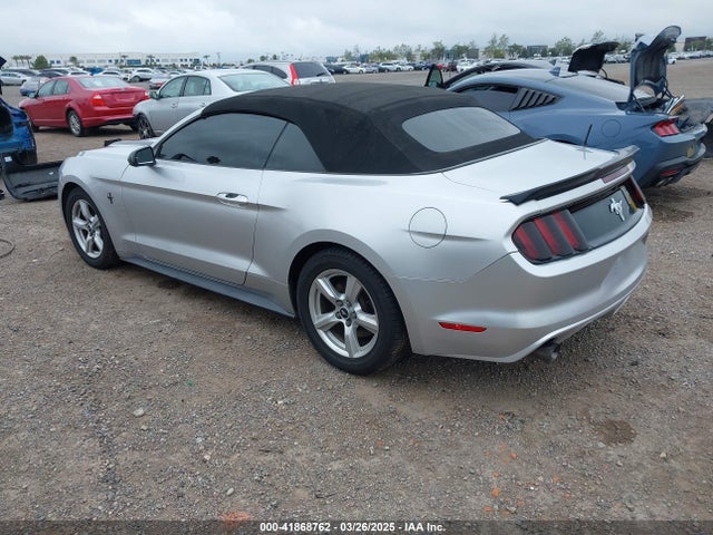1FATP8EM3F5386899 Ford Mustang V6