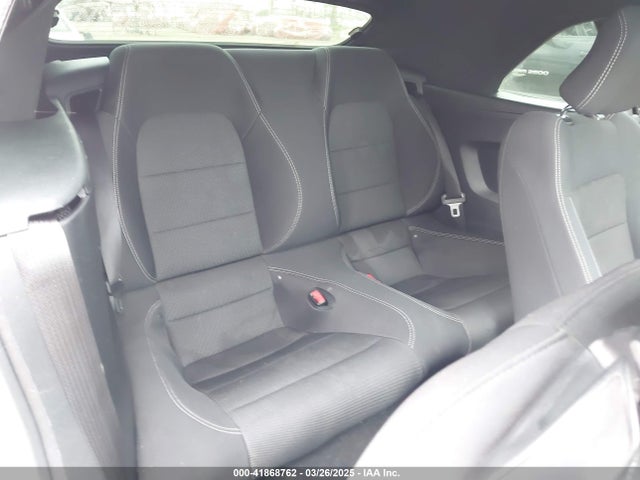 1FATP8EM3F5386899 Ford Mustang V6