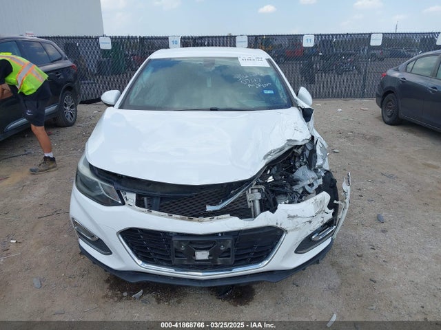 1G1BE5SM7H7113866 Chevrolet Cruze Lt Auto