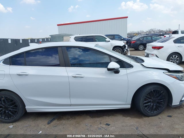 1G1BE5SM7H7113866 Chevrolet Cruze Lt Auto
