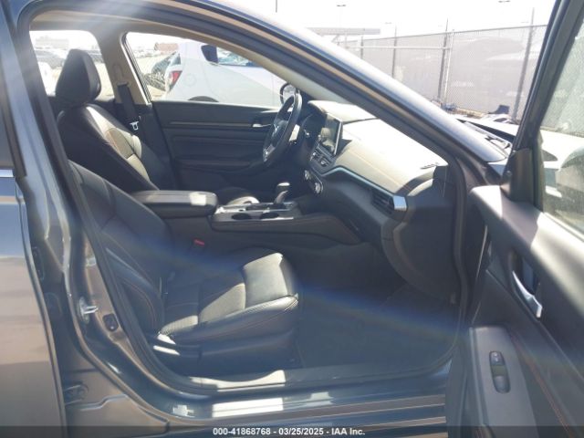 1N4BL4CW9NN406608 Nissan Altima Sr Intelligent Awd