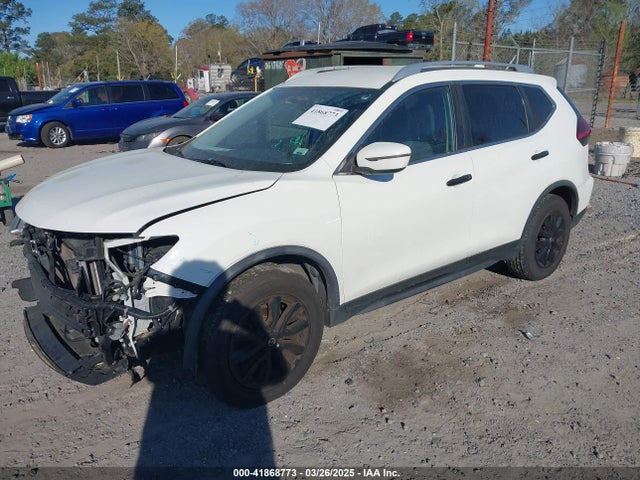 JN8AT2MT8HW151936 Nissan ROGUE SV