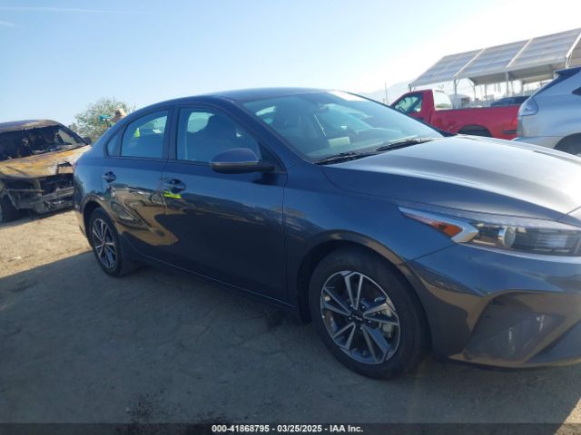 3KPF24AD8PE651732 KIA Forte Lxs