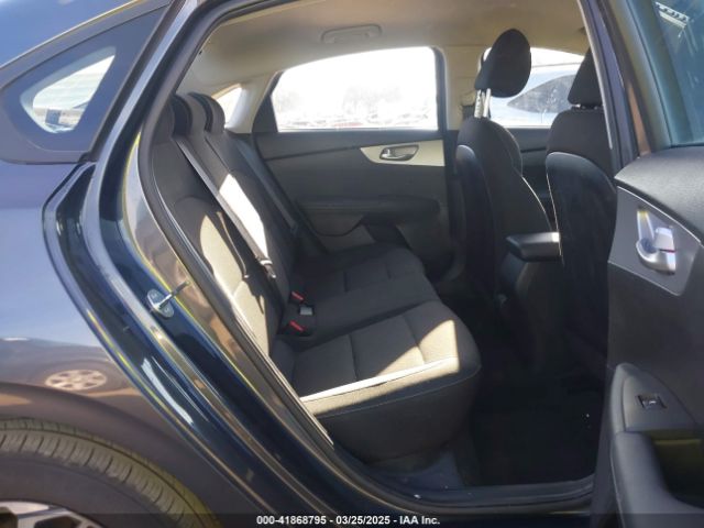 3KPF24AD8PE651732 KIA Forte Lxs