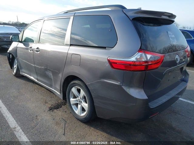 2020 Toyota Sienna Le მანქანა იყიდება აუქციონზე, vin: 5TDKZ3DC2LS055880, აუქციონის ნომერი: 41868798