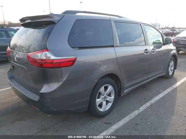 2020 Toyota Sienna Le მანქანა იყიდება აუქციონზე, vin: 5TDKZ3DC2LS055880, აუქციონის ნომერი: 41868798