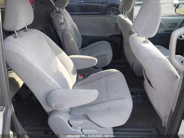 2020 Toyota Sienna Le მანქანა იყიდება აუქციონზე, vin: 5TDKZ3DC2LS055880, აუქციონის ნომერი: 41868798