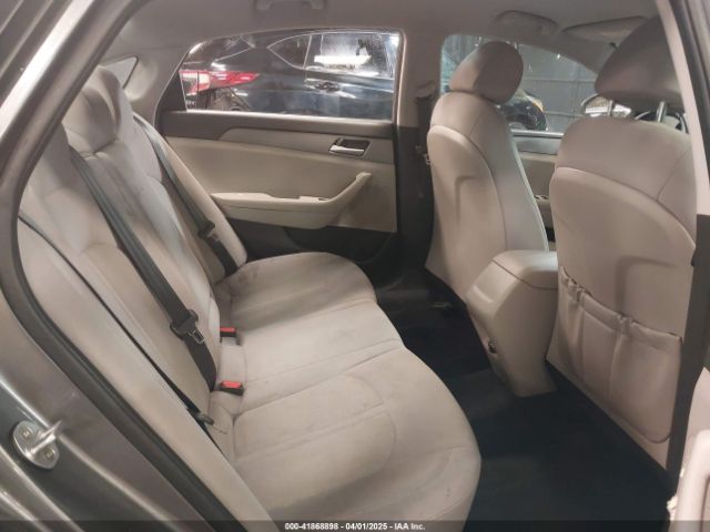 5NPE24AF1JH668792 Hyundai SONATA SE