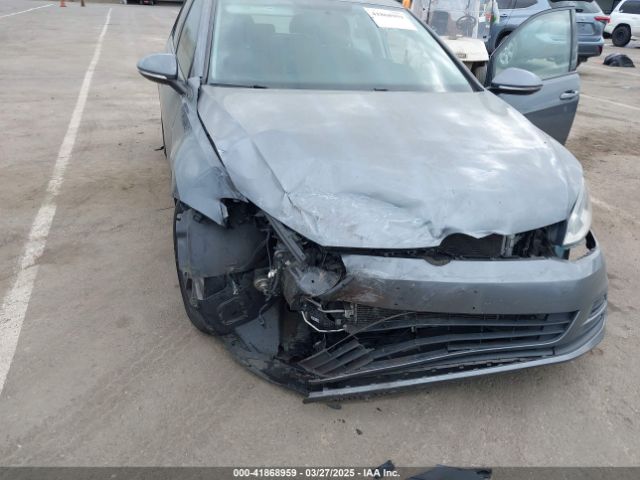 3VW217AU6FM102664 Volkswagen Golf Tsi S 4-door