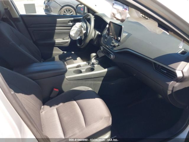 1N4BL4BV2KC226614 Nissan Altima 2.5 S