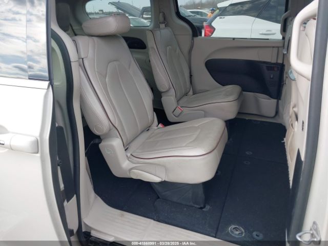 2C4RC1GG6HR592464 Chrysler Pacifica Limited