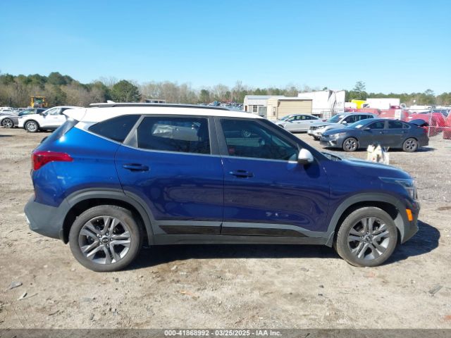 KNDEU2AA2M7121560 KIA SELTOS S