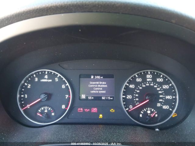 KNDEU2AA2M7121560 KIA SELTOS S