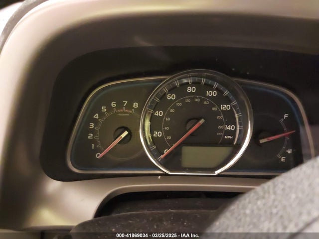 Toyota Rav4 Limited 2015 JTMDFREV9FJ037804 Image 7