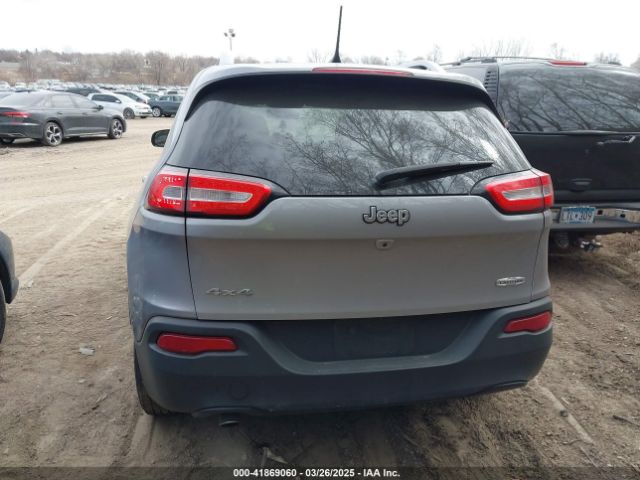 1C4PJMCB7GW252724 Jeep Cherokee Latitude