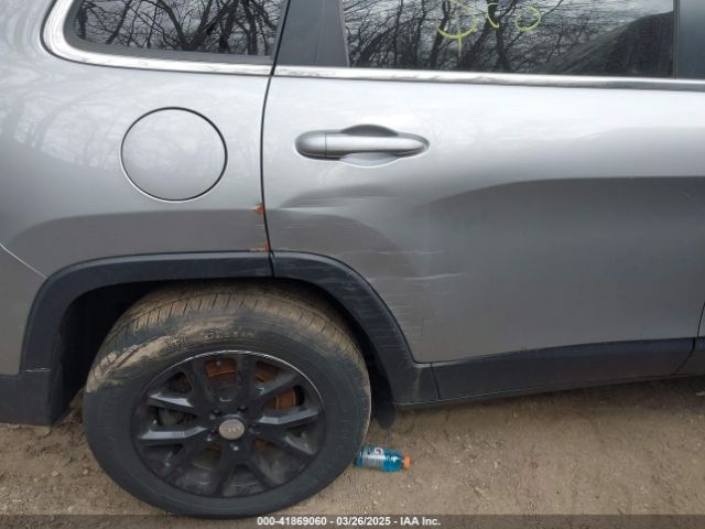 1C4PJMCB7GW252724 Jeep Cherokee Latitude