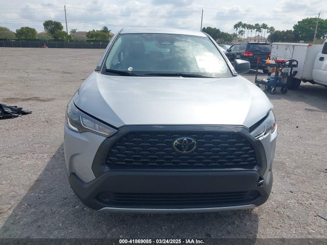 Toyota Corolla Cross L 2024 7MUAAAAG2RV090223 Image 13