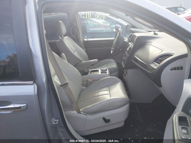 2015 CHRYSLER TOWN & COUNTRY 2C4RC1CGXFR547398 Photo 4