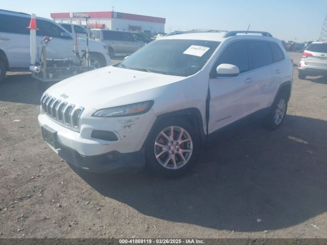 1C4PJLCB1EW226188 Jeep Cherokee Latitude