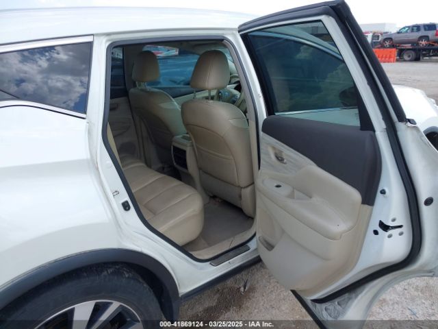 5N1AZ2MH5FN213233 Nissan Murano Platinum