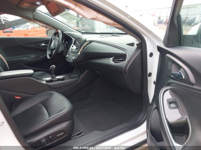 1G1ZE5ST6HF187260 Chevrolet MALIBU 1LT