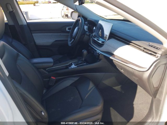 3C4NJCBB6NT192862 Jeep Compass Latitude Fwd