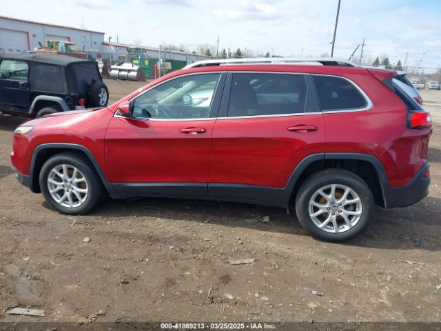 1C4PJLCB9FW706707 Jeep Cherokee Latitude