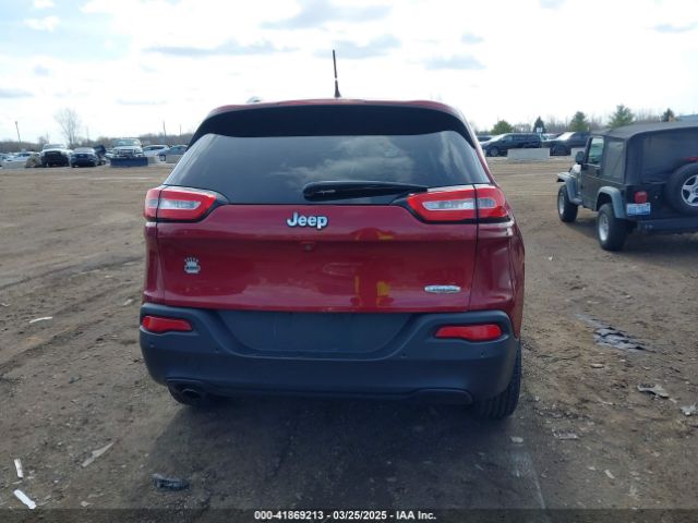 1C4PJLCB9FW706707 Jeep Cherokee Latitude