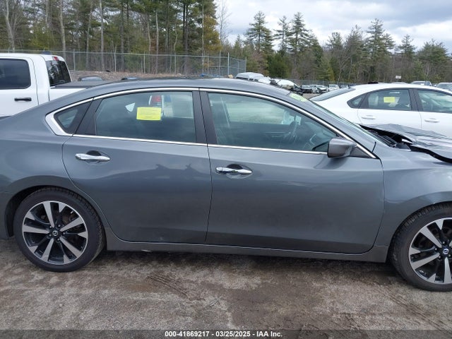 1N4AL3AP3JC233076 Nissan Altima 2.5 Sr
