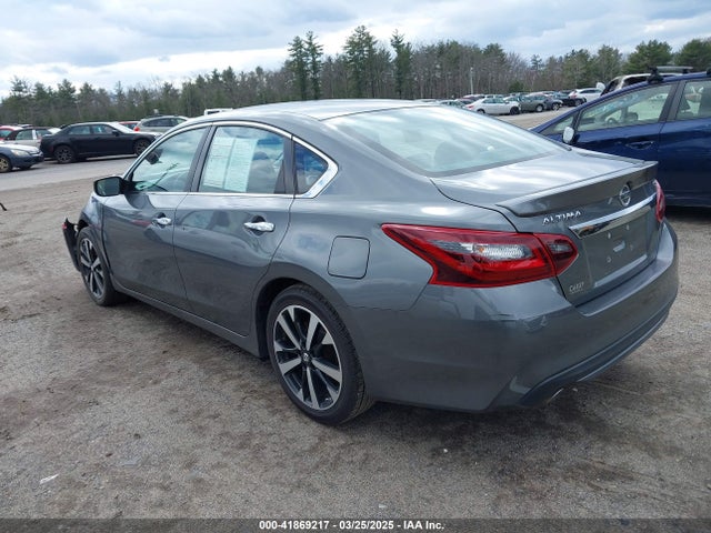 1N4AL3AP3JC233076 Nissan Altima 2.5 Sr