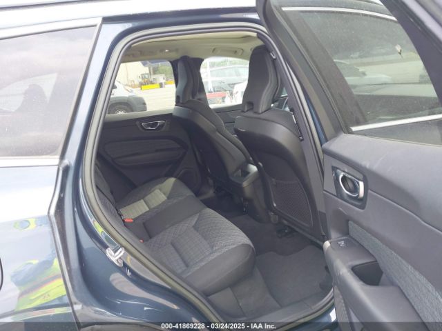 YV4L12RKXN1052826 Volvo Xc60 B5 Momentum