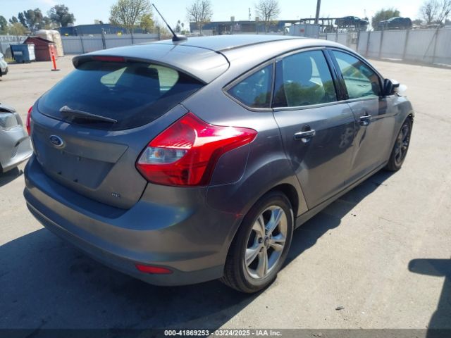 1FADP3K21EL123993 Ford FOCUS SE