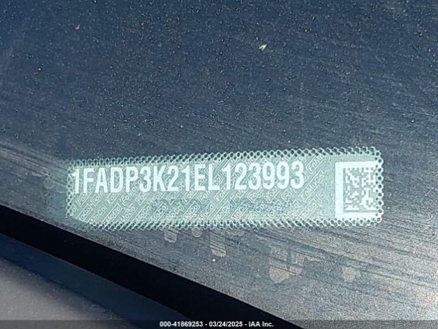 1FADP3K21EL123993 Ford FOCUS SE