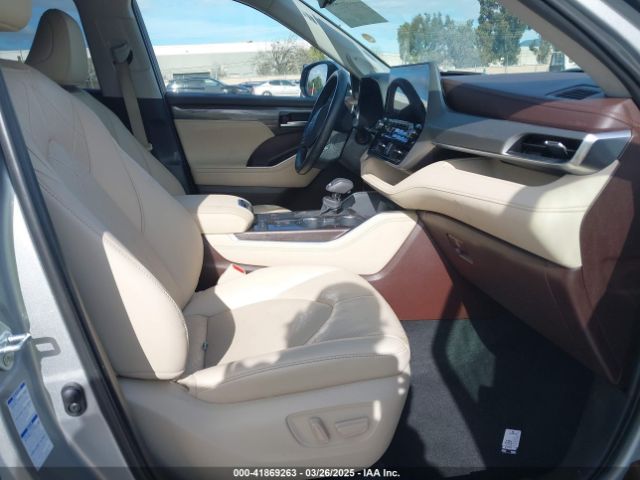 5TDEBRCH3MS017352 Toyota Highlander Hybrid Platinum