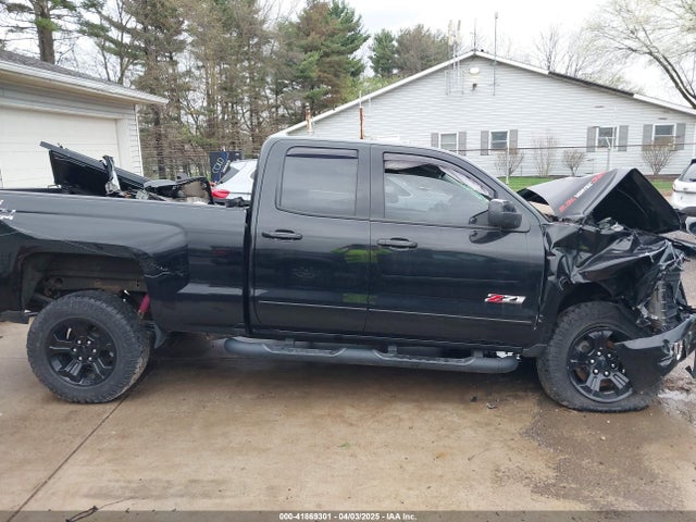 2GCVKREC8J1111943 Chevrolet Silverado 1500 2lt