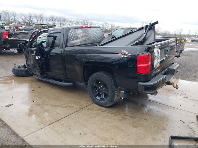2GCVKREC8J1111943 Chevrolet Silverado 1500 2lt