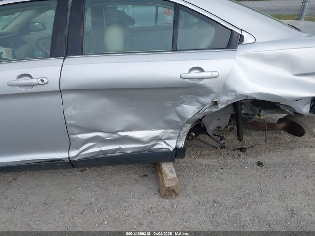 1FAHP2F83EG159039 Ford Taurus Limited