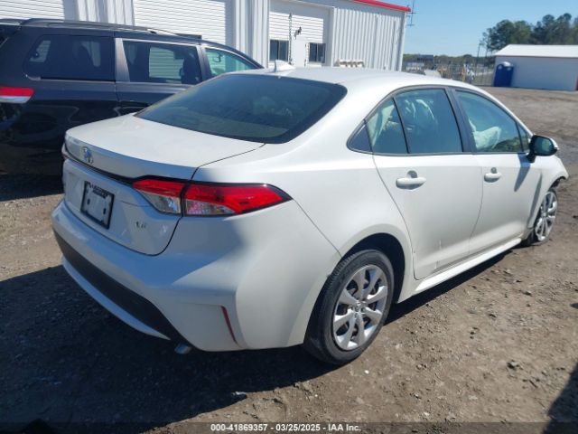 JTDEPMAE3MJ137159 Toyota COROLLA LE