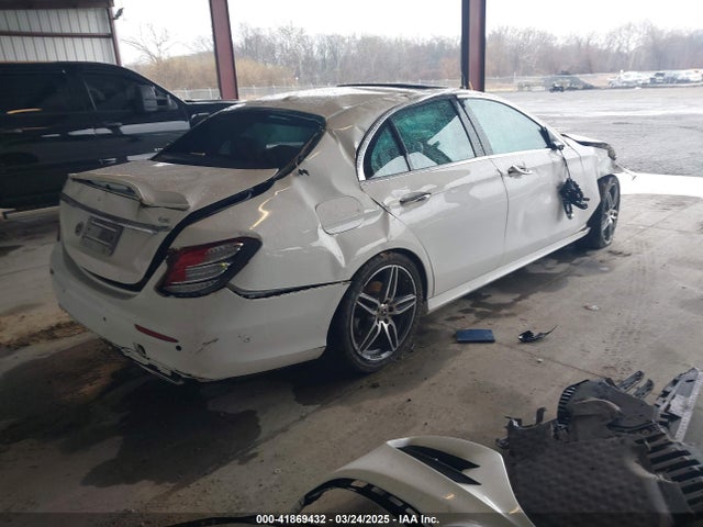 WDDZF4KB5HA253242 Mercedes-Benz E 300 4matic