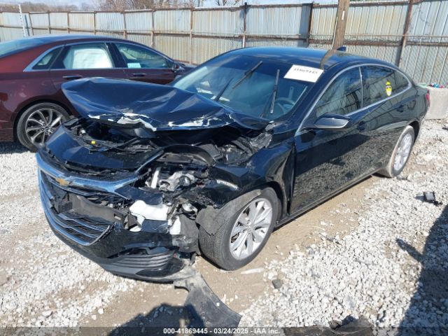 1G1ZD5ST3NF128777 Chevrolet Malibu Fwd Lt