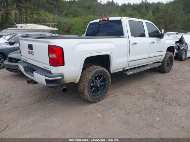 1GT12UE82GF130096 GMC Sierra 2500hd Denali