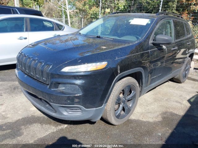 1C4PJLAB1HW642507 Jeep Cherokee Altitude Fwd