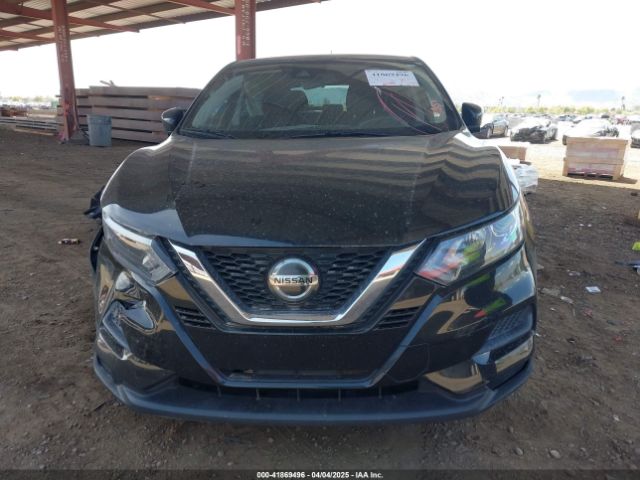 JN1BJ1AV1MW314963 Nissan Rogue Sport S Fwd Xtronic Cvt