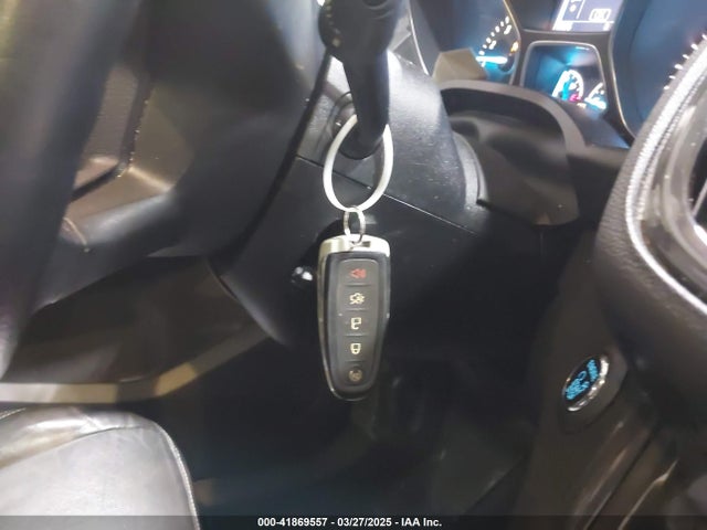 1FMCU9J95GUB02377 Ford Escape Titanium